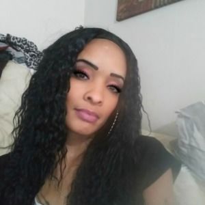 Meet your Posher, Kindra